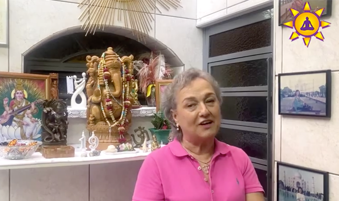 Vídeo: História Indiana: A Raposa e o Gato | Yoga Ananda: Centro de Estudos e Pilates - Zona norte - SP